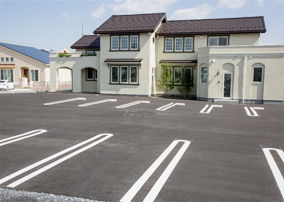 広い駐車場